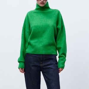 Zara mock neck knit green sweater